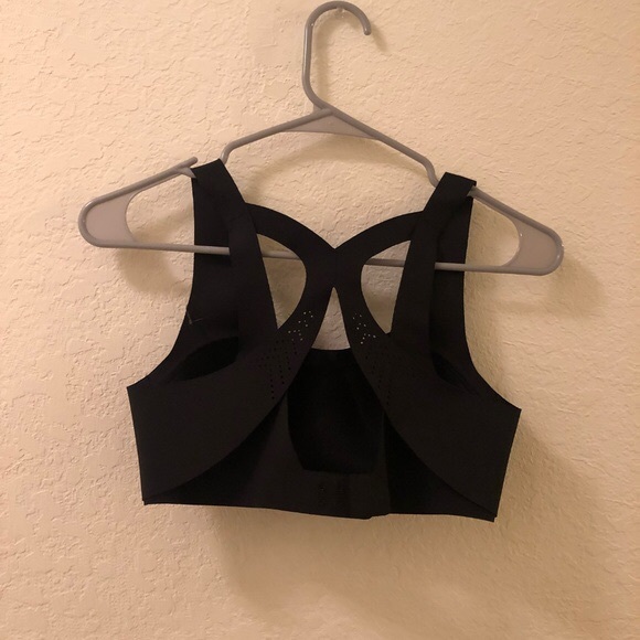 Victoria Secret Maximum Support Bra - Picture 2 of 2